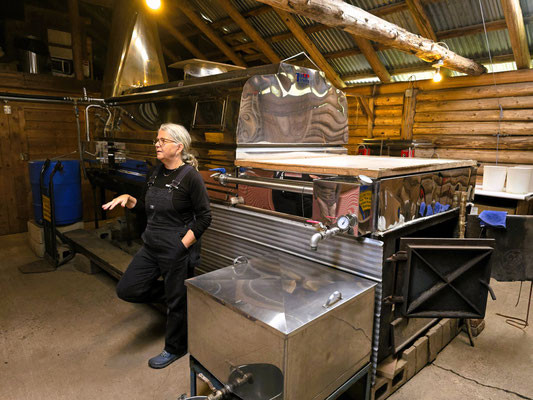 Im Verdampfer wird der Baumsaft eingedickt