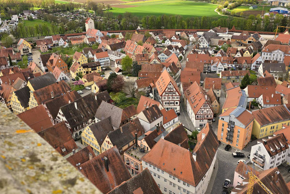 ....mit grossartigem Rundblick über Nördlingen....