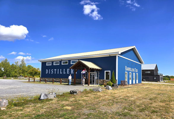 Barrelling Tide Distillerie....