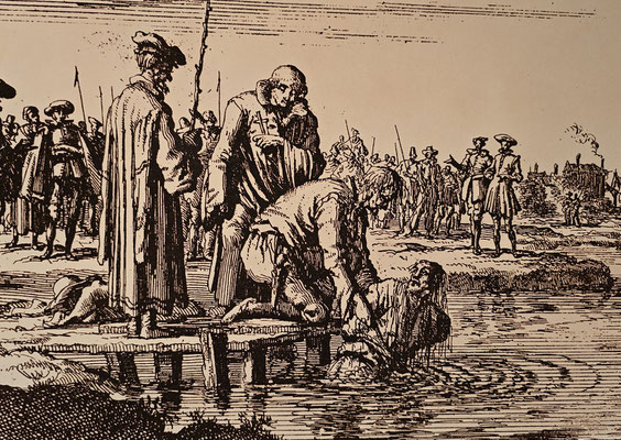 Ein Anabaptist wird in Zürich in der Limmat ertränkt