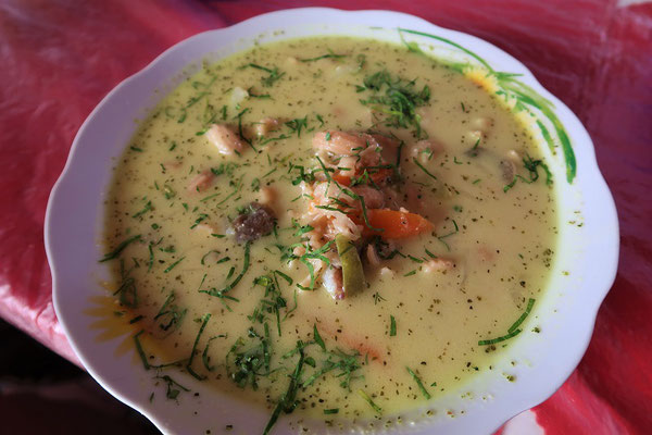 Sopa de Maní - Erdnuss-Suppe