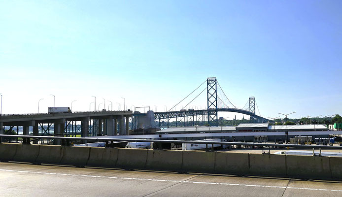 Ambassador Bridge