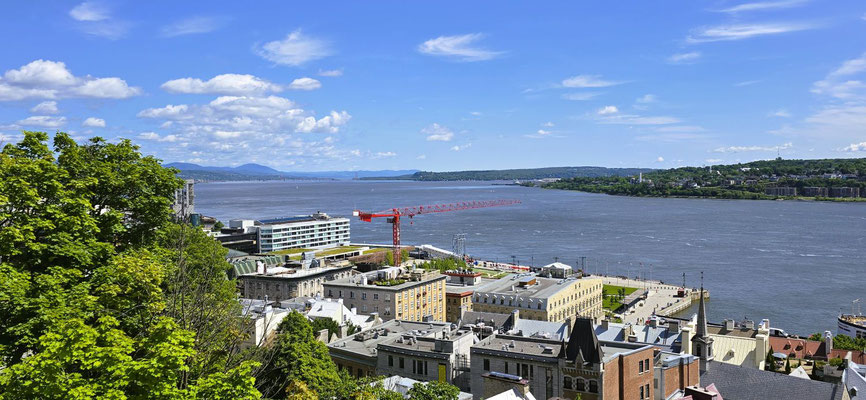 Blick runter in die Unterstadt und auf den Saint Lawrence River