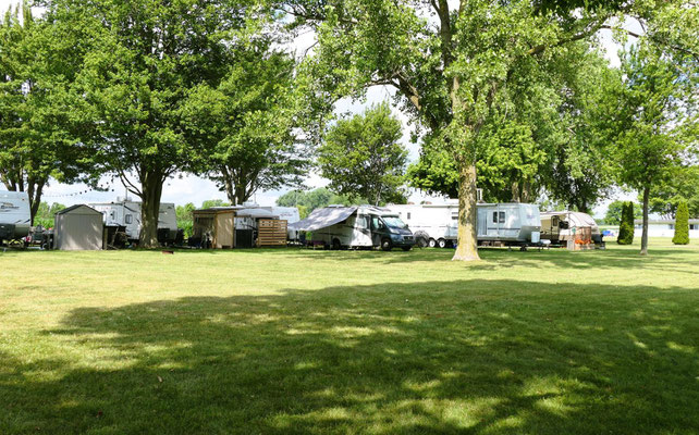Campen am Lake Erie....