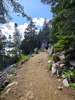 ....längere Wanderung....