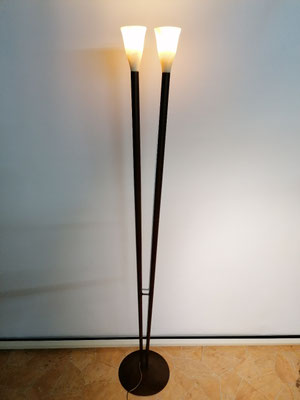 Unikat Alabaster Stehlampe AT05C, creme, 167 cm h., Fuß aus Schmiedeeisen mit Rostoptik Patina. 419,- €