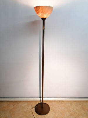 Leider zu spät ,VERKAUFT: Unikat Alabaster Stehlampe, LV122T, terra, 165 x 25 cm, Fuß aus Schmiedeeisen mit Rostoptik Patina.  425,- €