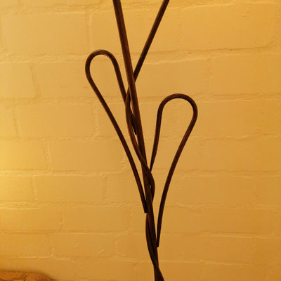 Unikat Alabaster Stehlampe LV02C, Fb. creme, 170 x 38 cm, Fuß aus Schmiedeeisen:459,- €