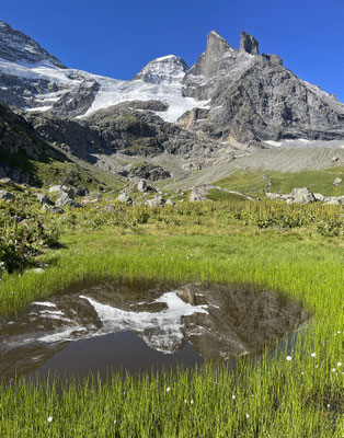 im hinteren Lauterbrunnental: Oberhornsee - Tschingelhorn