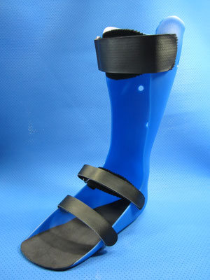 下肢装具 義肢補装具製造販売 ｔブレース