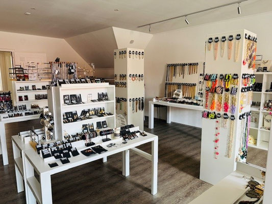 Optik Huber Trendshop mit Trendschmuck