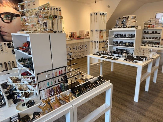 Optik Huber Trendshop mit Trendschmuck