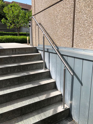 Edelstahl-Handlauf aussen, Zürich, Hirslanden Klinik Im Park
