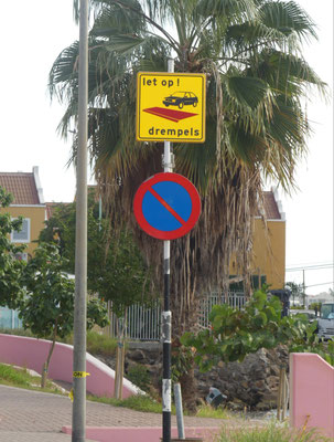 Mein liebstes holländisches Straßenschild gibts hier zuhauf
