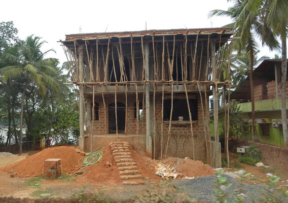 Neubau mit sehr stabilem Baugerüst, Goa