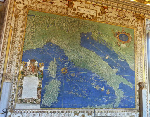 perfekte Karte von Italien - natürlich gemalt