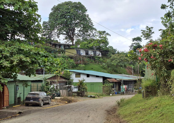 Hauptstraße in Agujitas