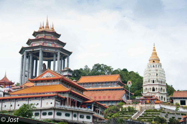 Kek Lok Si  Buddhist Temple   - Penang George Town