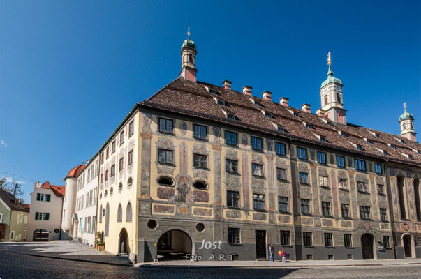 vhs Gebäude Herkomerstr. Landsberg - Ursulinenkloster