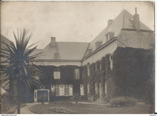 1909 - Probablement la maison de Burlet-de Lalieux (ouvroir) sur la Grand-PLace