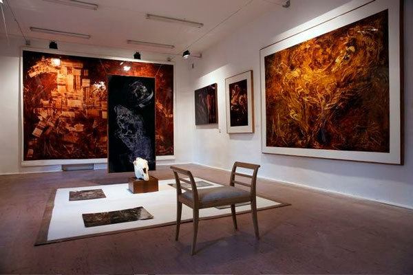 oil on polypropylene material and board, resin lacquer mixture coating, proprietary technique