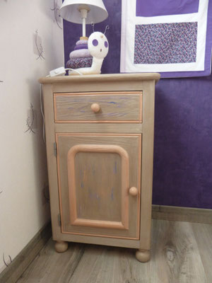 table de chevet rénovée