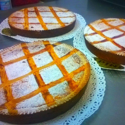 Pastiera Napoletana nella classica ricetta con grano saraceno