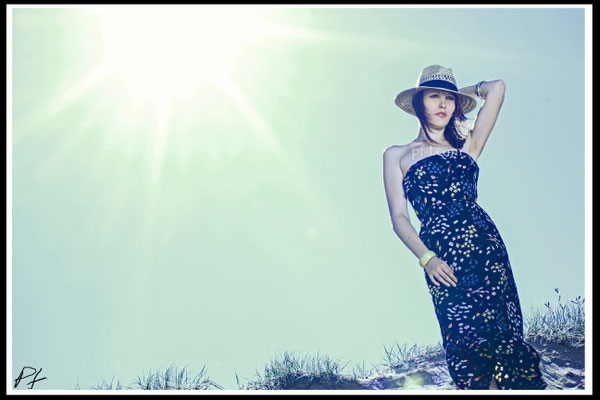 SUNNY MELANCHOLIA THEME