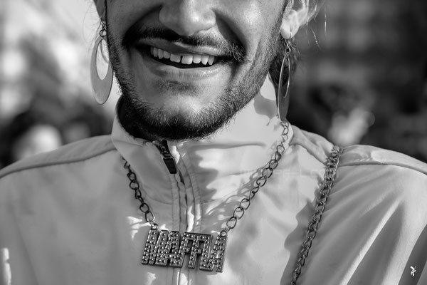 "SMILE LIKE YOU MEAN IT" - PARIS FRANCE 08/03/2021