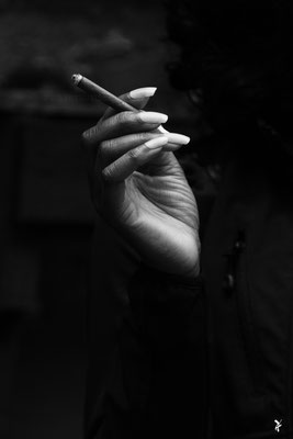 "FLOATING HAND / DETERMINED CIGARILLO" (United States 2025)