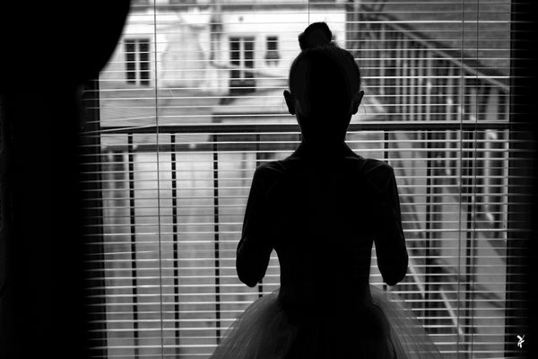 "DANCER IN THE DARK" (FRANCE 2021)