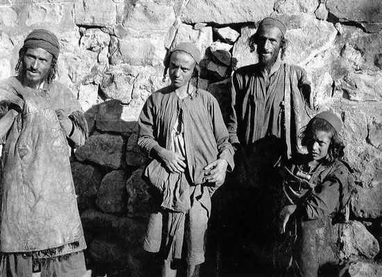 Juden in einem Bergdorf im Jemen im Jahr 1902