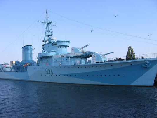 Die Błyskawica im neuen Tarnanstrich