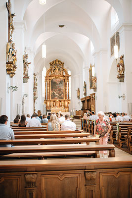 St. Emmerald Spalt, kirchliche Trauung Spalt, Herzfotografie, Hochzeitsfotografie, Fotograf Hochzeit Spalt
