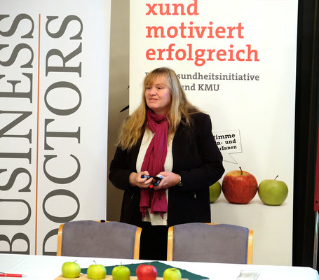  »Der Resilienz Cocktail«  Mag.a Ingeborg Windhofer, Resilienz-Coach,  Unternehmens­beratung 