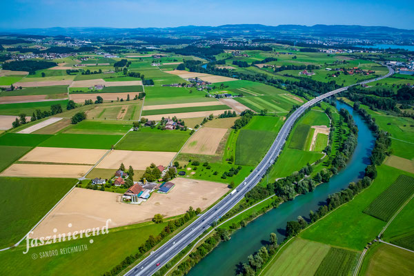 Luftaufnahme von Dietwil, Zentralschweiz, Schweiz