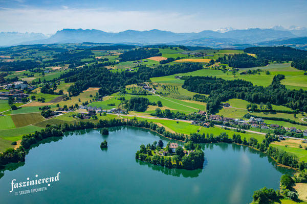 Luftaufnahme von Mauesee, Zentralschweiz, Schweiz