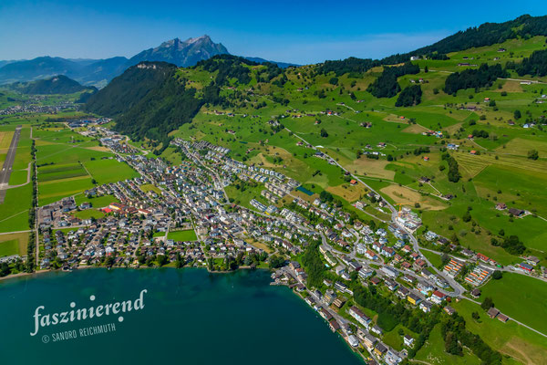Luftaufnahme von Ennetbürgen, Zentralschweiz, Schweiz