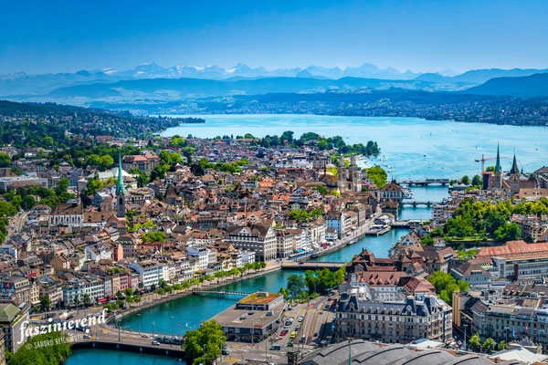 Luftaufnahme von Zürich aus der Luft, Region Zürich, Schweiz