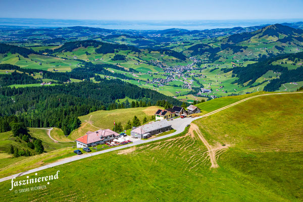 Luftaufnahme von Hochalp, Ostschweiz, Schweiz
