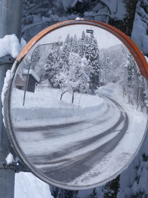 雪のミラー