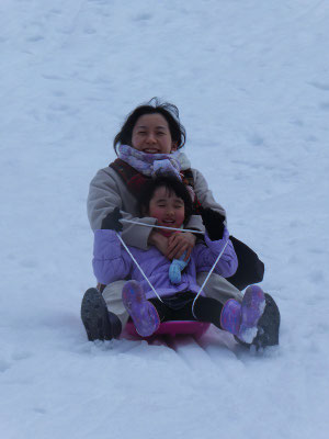 雪を楽しむ