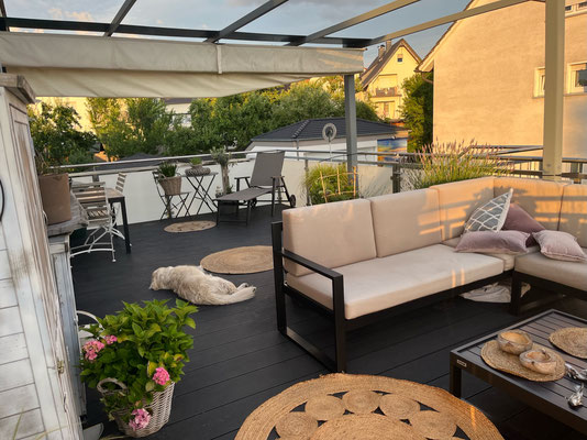 großer Terrassenbalkon 