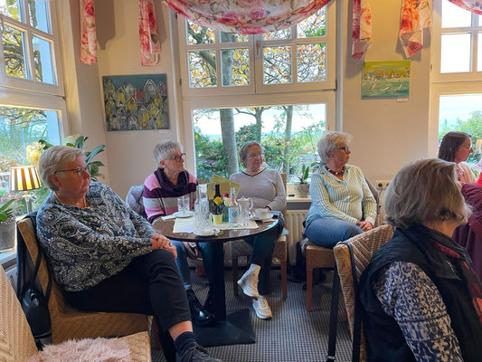 gemütliche Runde im Koffiehuis