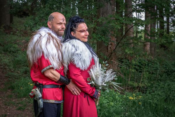 Beatrice Herrmann Fotografie - Hochzeiten - Wikingerhochzeit in der Bergschmiede Markus Röhling