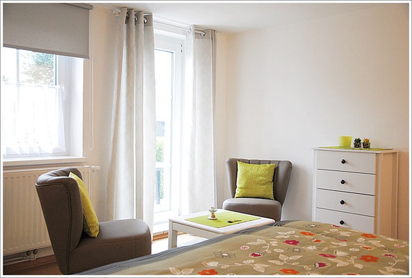 Wohn/Schlafzimmer 