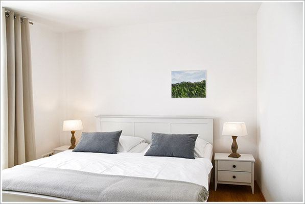Schlafzimmer - Erdgeschoss / Terrassentür