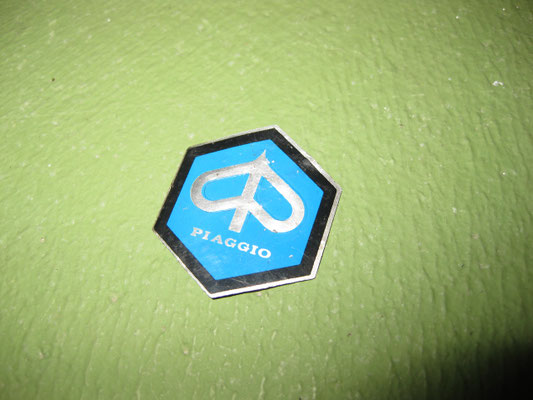 Piaggio Emblem