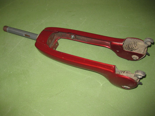 Vordergabel rot