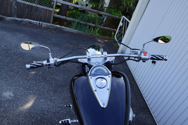 VTX Umbau, Lenker, Fender, Fussrasten, Motorabdeckungen, u.s.w.